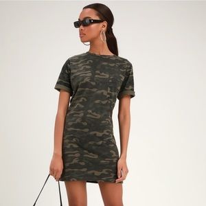 Lulus green camo print t-shirt dress - size M